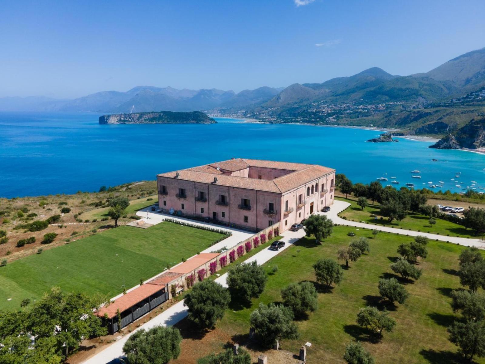 Hotel Palazzo Principi Lanza à San Nicola Arcella Extérieur photo